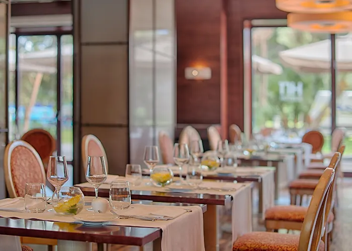 Nh Szálloda Palermo