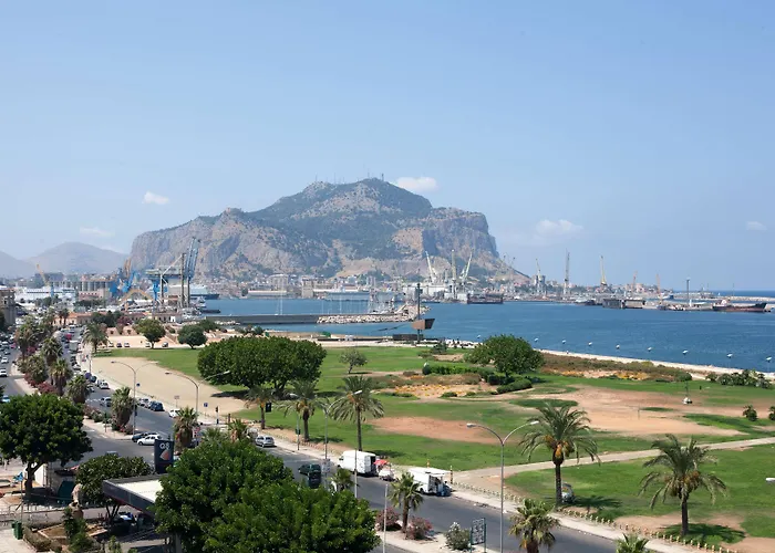 Nh Szálloda Palermo