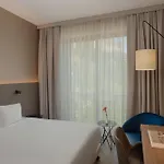 Nh